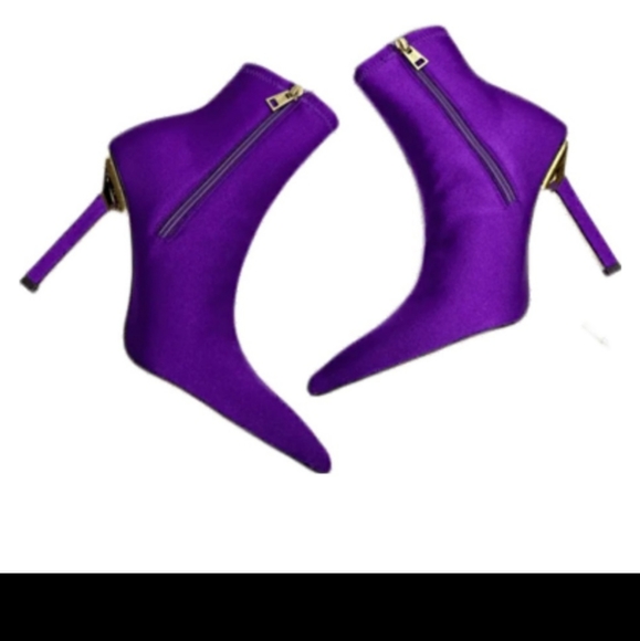 Good American Shoes - Good American Purple kickstand heel pointed toe neoprene